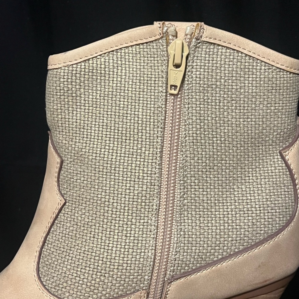 #4753. C Comfort Tan Western Style Faux-Suede Bootie. Women's size 11W - Picture 6 of 11